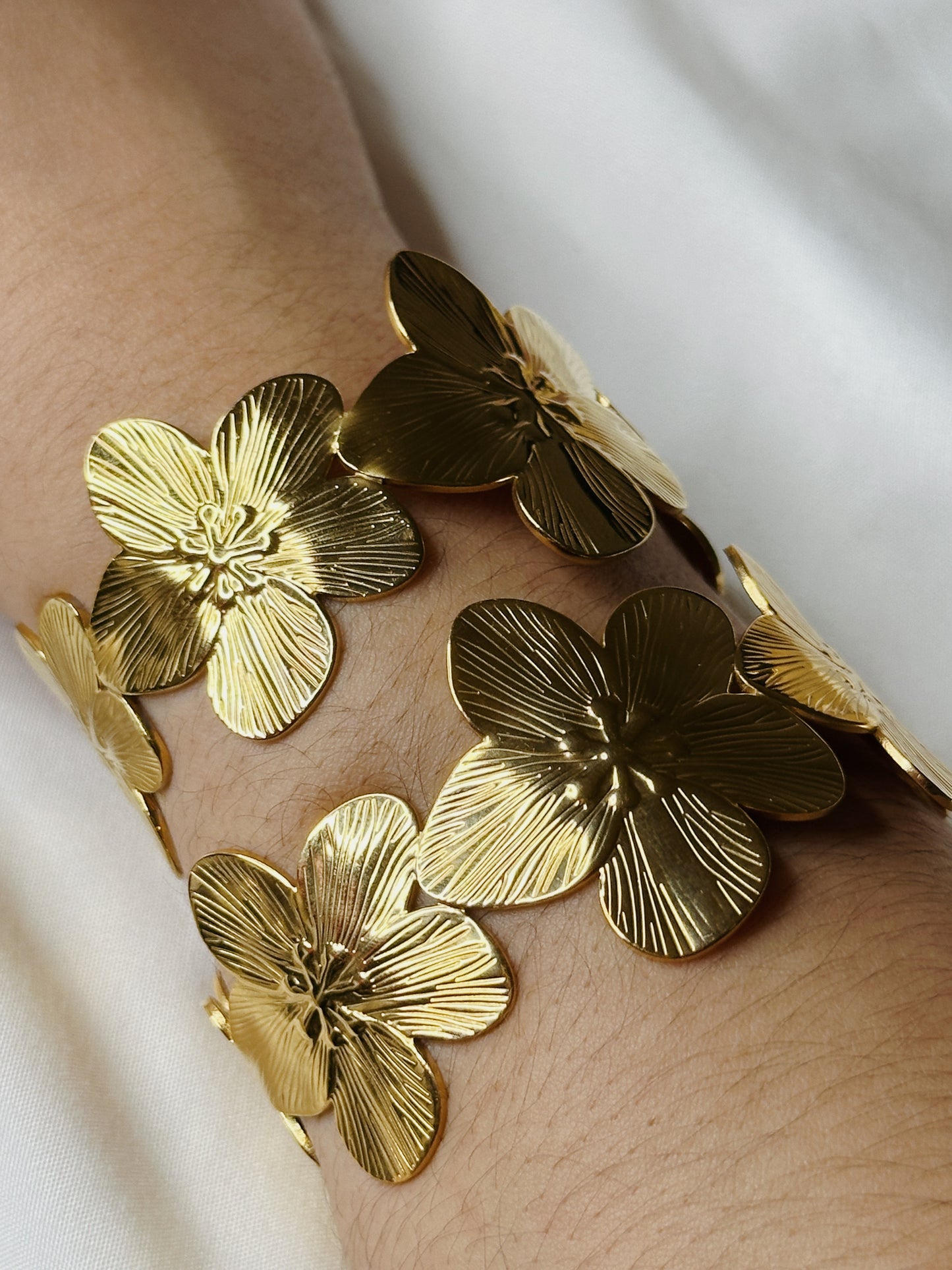 Calm Flower Bracelet