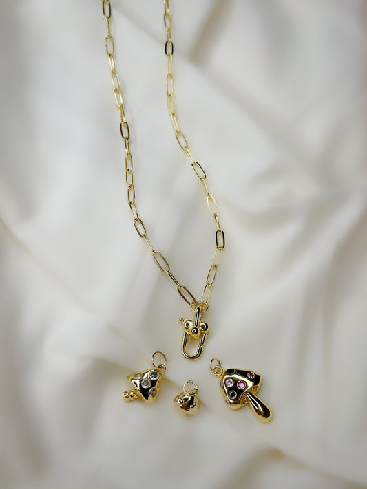 Vita Necklace