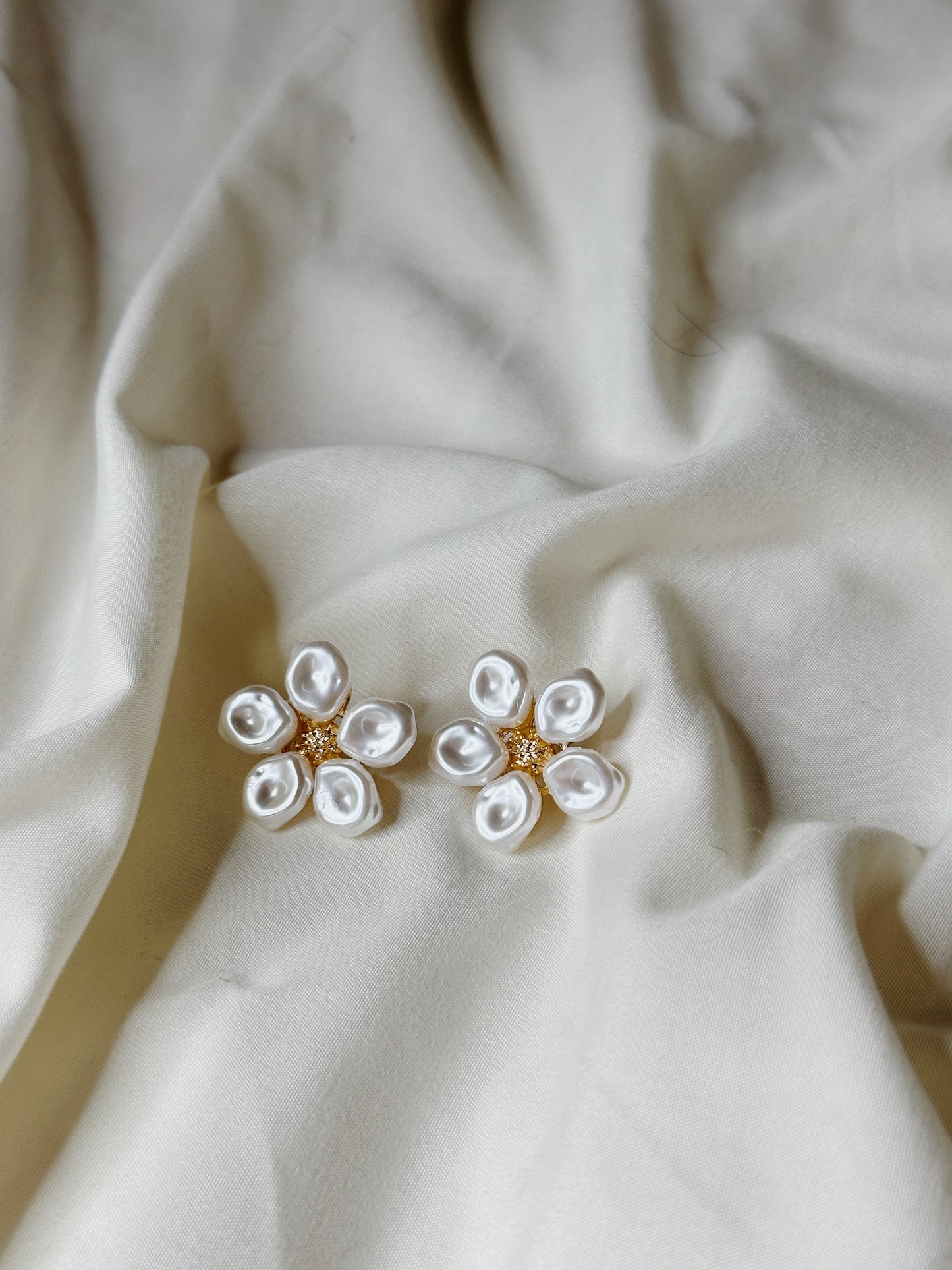 Pearl Bouquet Earrings